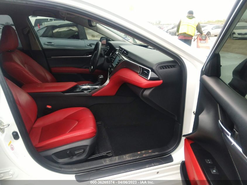 2018 TOYOTA CAMRY XSE - 4T1B61HK5JU119381