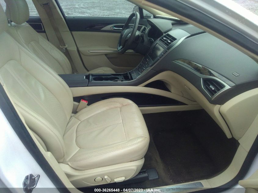 2013 LINCOLN MKZ - 3LN6L2GK9DR825220
