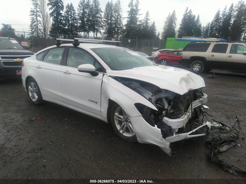 VIN 3FA6P0LU8JR152670 2018 FORD FUSION HYBRID SE