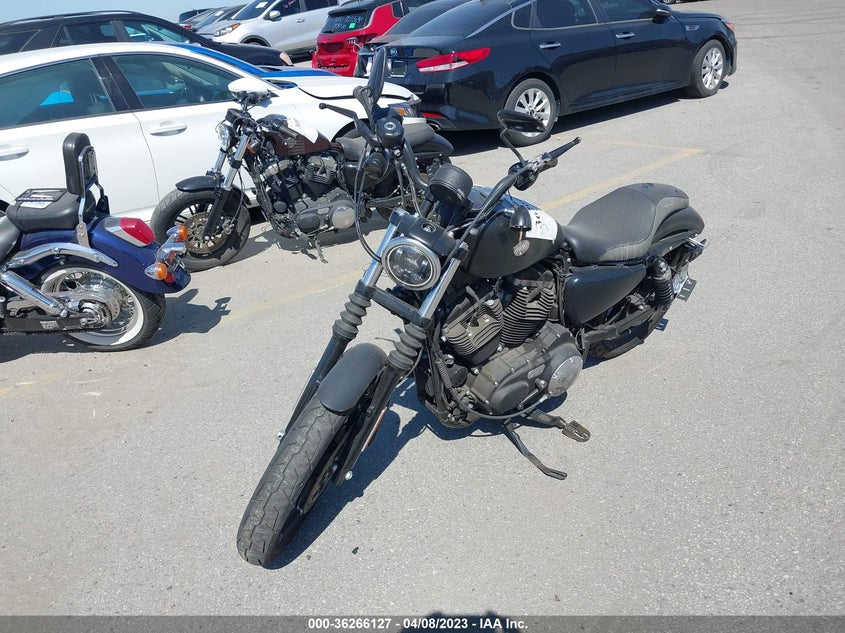 VIN 1HD4LE23XHC408155 2017 HARLEY-DAVIDSON XL883 IRON 883