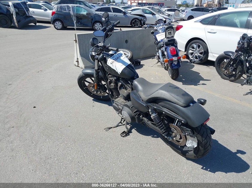 VIN 1HD4LE23XHC408155 2017 HARLEY-DAVIDSON XL883 IRON 883