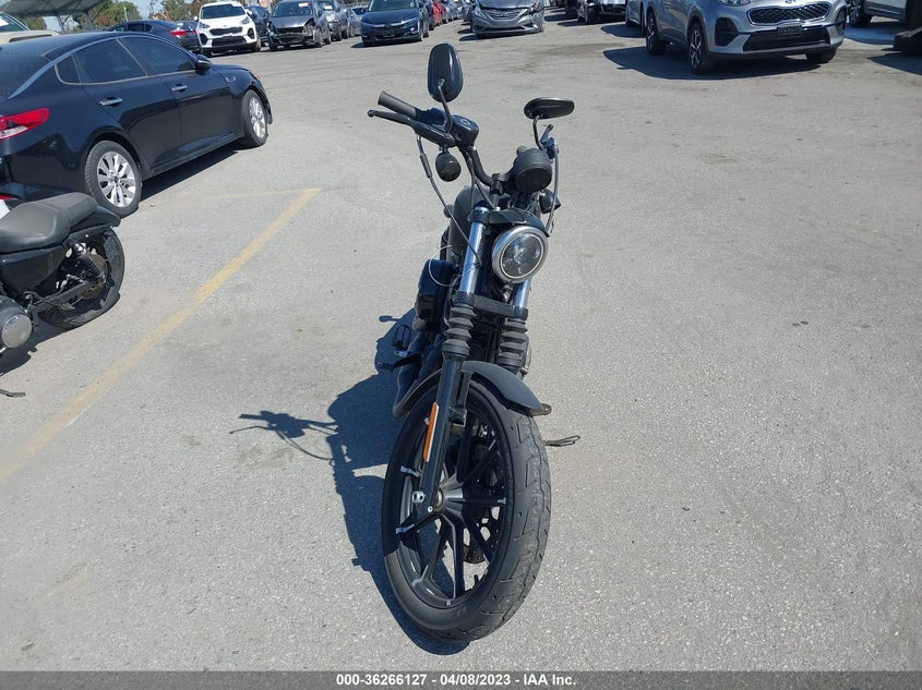 VIN 1HD4LE23XHC408155 2017 HARLEY-DAVIDSON XL883 IRON 883
