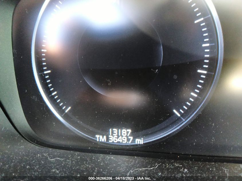 2022 VOLVO XC90 MOMENTUM - YV4A221K2N1793245