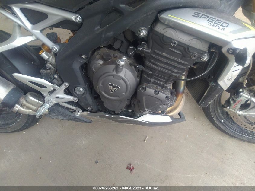 2022 TRIUMPH MOTORCYCLE SPEED TRIPLE 1200 RS - SMTP01ST8NTAG5776