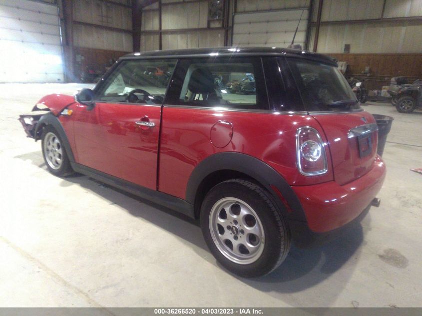 2013 MINI COOPER HARDTOP - WMWSU3C52DT546256