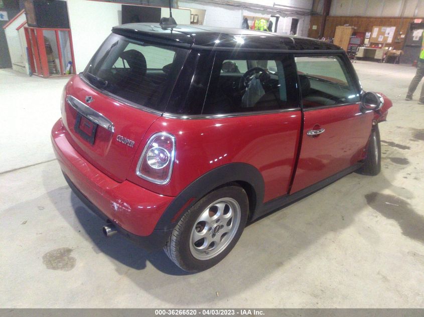 2013 MINI COOPER HARDTOP - WMWSU3C52DT546256