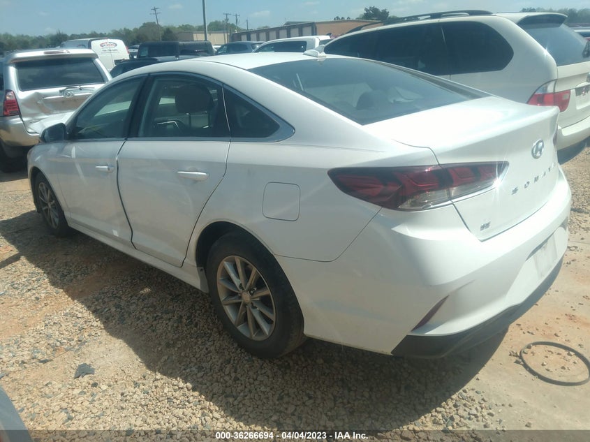 VIN 5NPE24AF2JH654724 2018 HYUNDAI SONATA SE