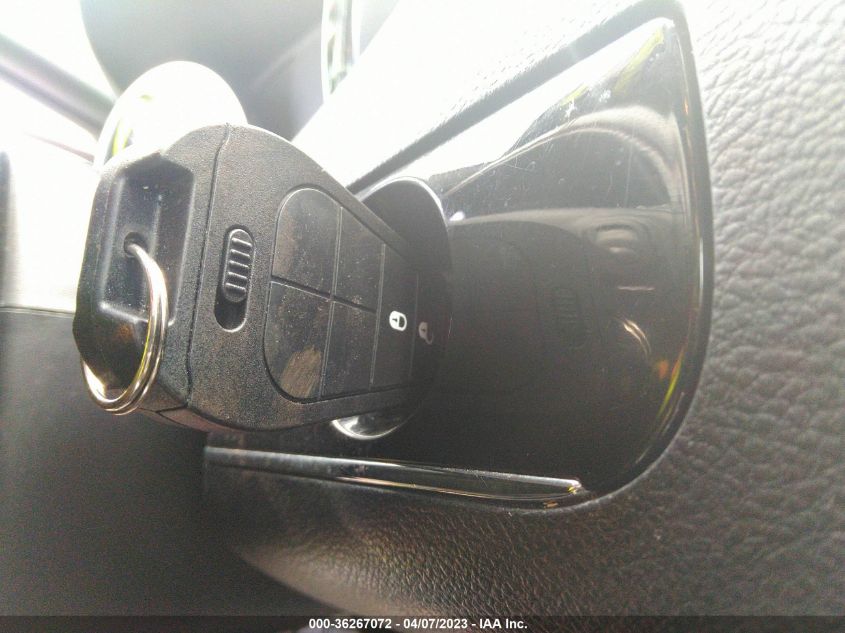 2017 DODGE GRAND CARAVAN SXT - 2C4RDGCG6HR625016