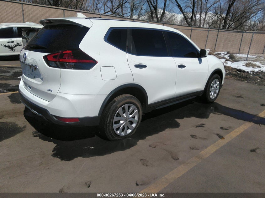 VIN KNMAT2MV7JP584032 2018 NISSAN ROGUE S