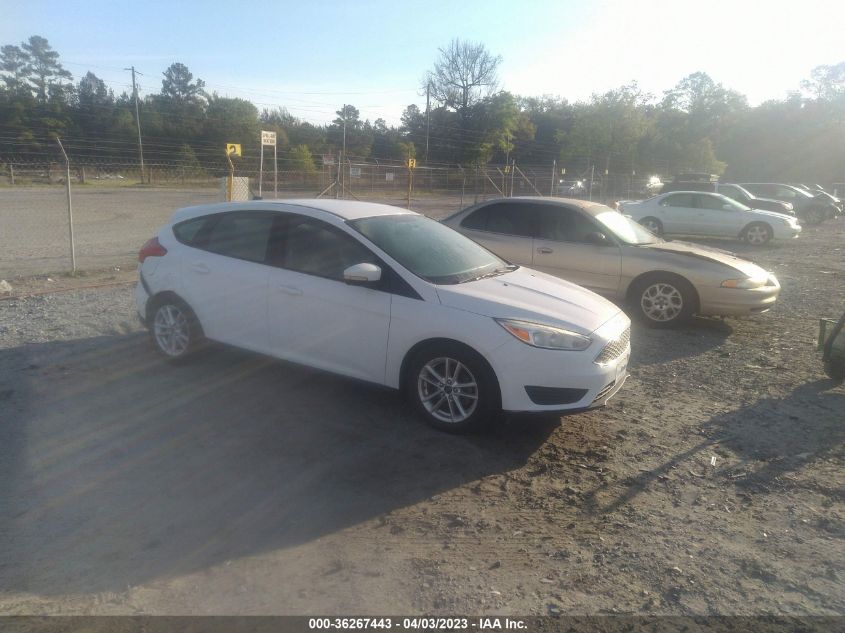 2015 FORD FOCUS SE - 1FADP3K22FL307020