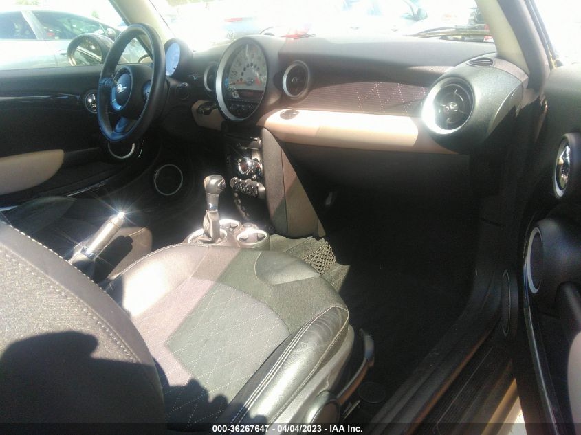 2013 MINI COOPER HARDTOP - WMWSU3C52DT545379