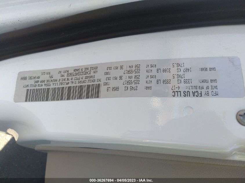 2017 DODGE GRAND CARAVAN SXT - 2C4RDGCG5HR755658