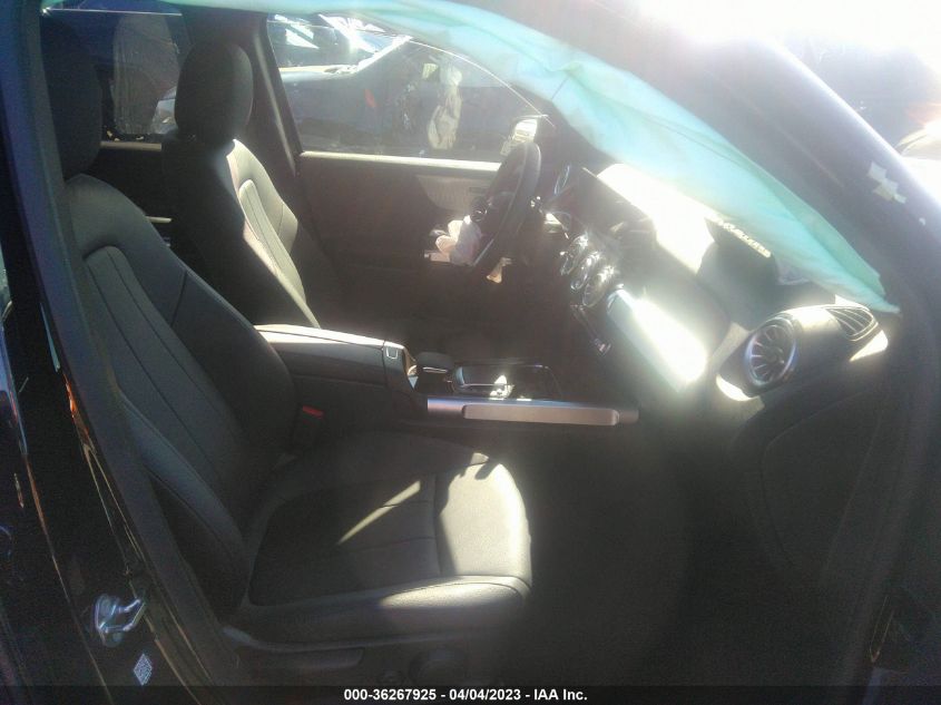 2022 MERCEDES-BENZ GLB GLB 250 W1N4M4GB5NW242297