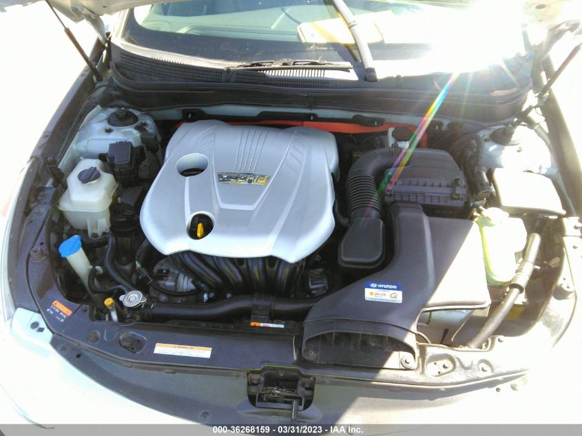 2013 HYUNDAI SONATA HYBRID LIMITED - KMHEC4A44DA072689