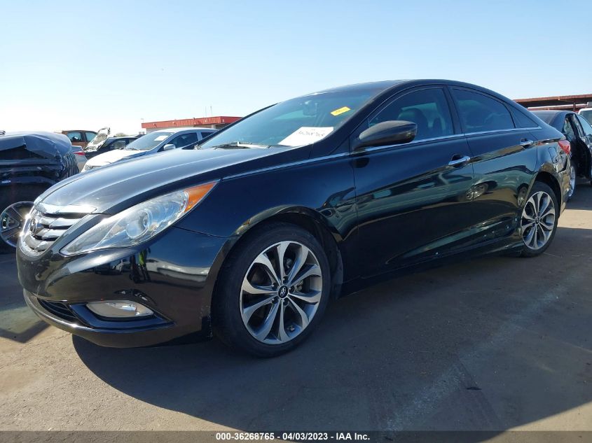 2013 HYUNDAI SONATA SE - 5NPEC4AB3DH596816