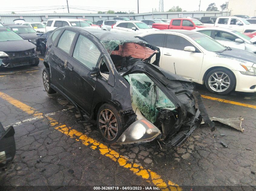 2013 HONDA FIT SPORT - JHMGE8H53DC047802