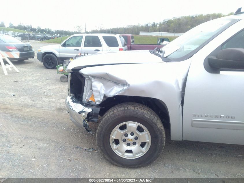 2013 CHEVROLET SILVERADO 1500 LT - 1GCRKSE79DZ360775