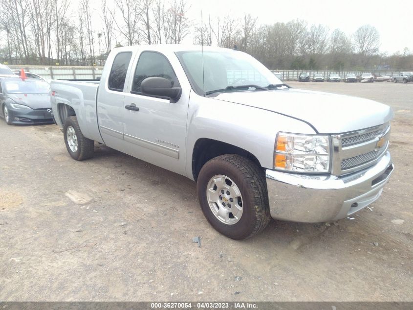 2013 CHEVROLET SILVERADO 1500 LT - 1GCRKSE79DZ360775