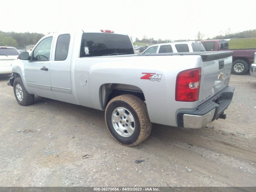 2013 CHEVROLET SILVERADO 1500 LT - 1GCRKSE79DZ360775