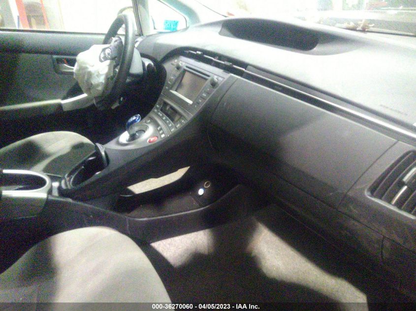 2014 TOYOTA PRIUS FOUR/FIVE/THREE/ONE/TWO - JTDKN3DU2E0391572