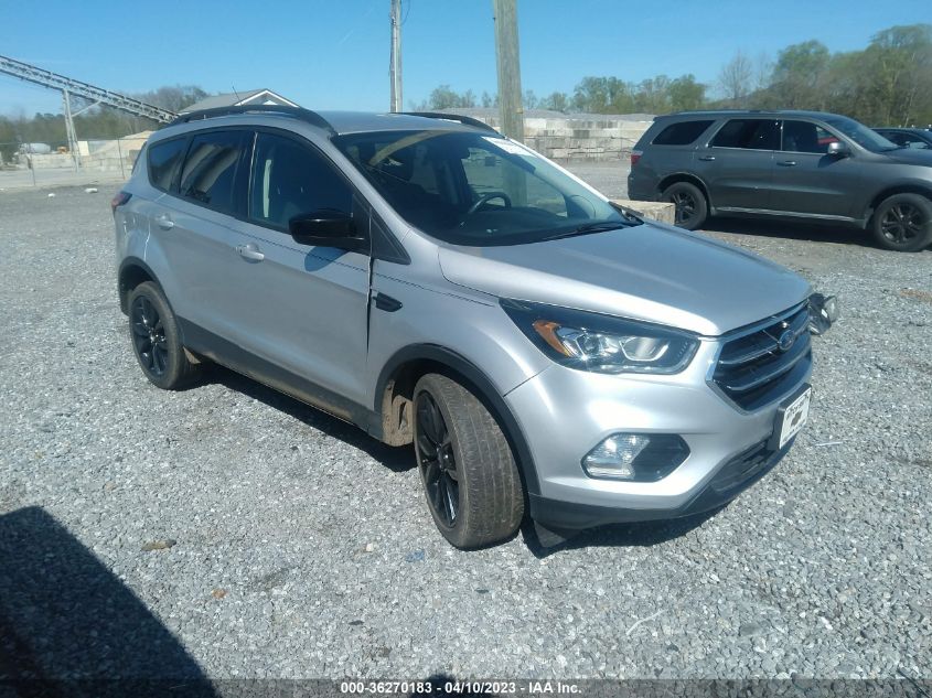 2019 FORD ESCAPE SE - 1FMCU9GD0KUB80649