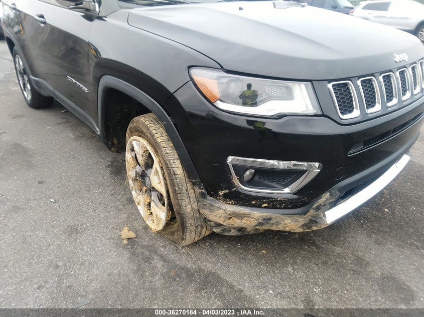 VIN 3C4NJDCB1JT336459 2018 JEEP COMPASS LIMITED