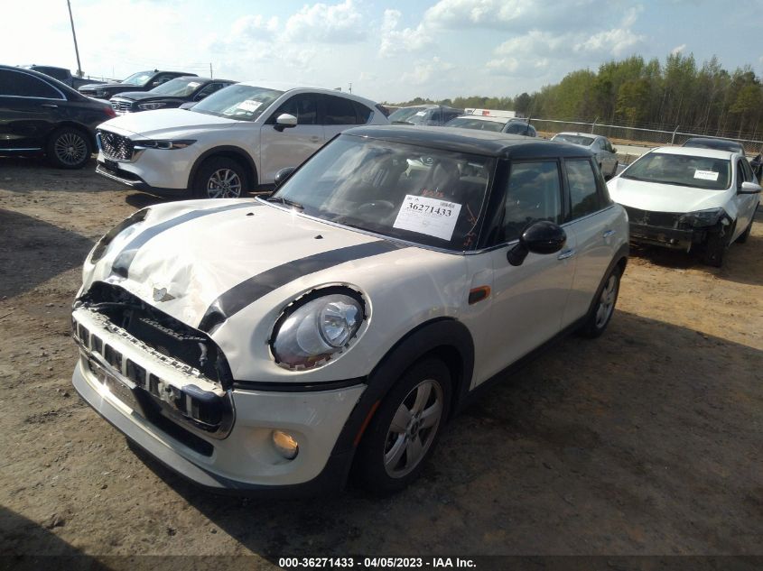 2015 MINI COOPER HARDTOP 4 DOOR - WMWXS5C57FT829004