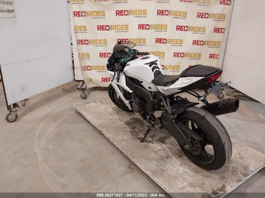 2017 KAWASAKI ZX636 E JKBZXJE16HA025023