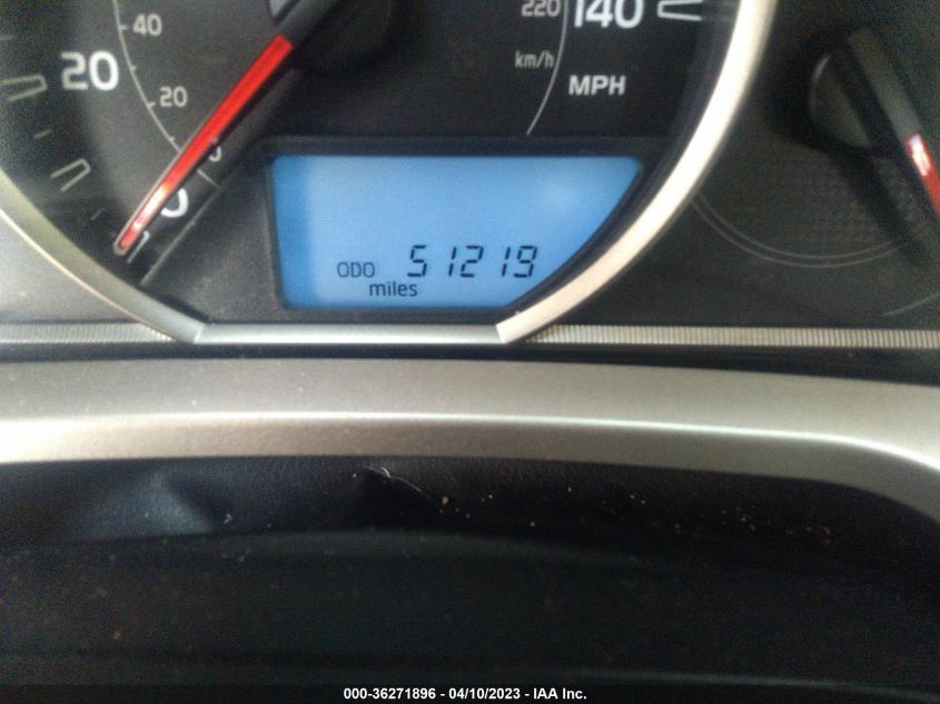 2015 TOYOTA RAV4 LE - JTMZFREV5FD056645