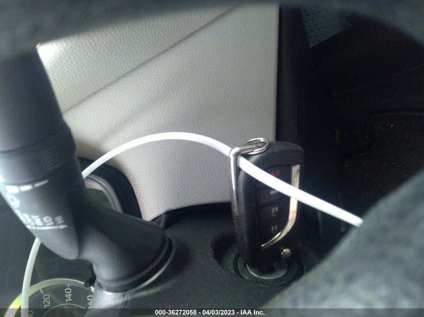 VIN 5YFEPRAEXLP133231 2020 TOYOTA COROLLA LE
