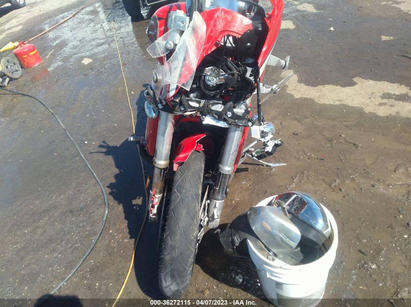 2013 SUZUKI VZR1800 JS1VY53A7D2100052