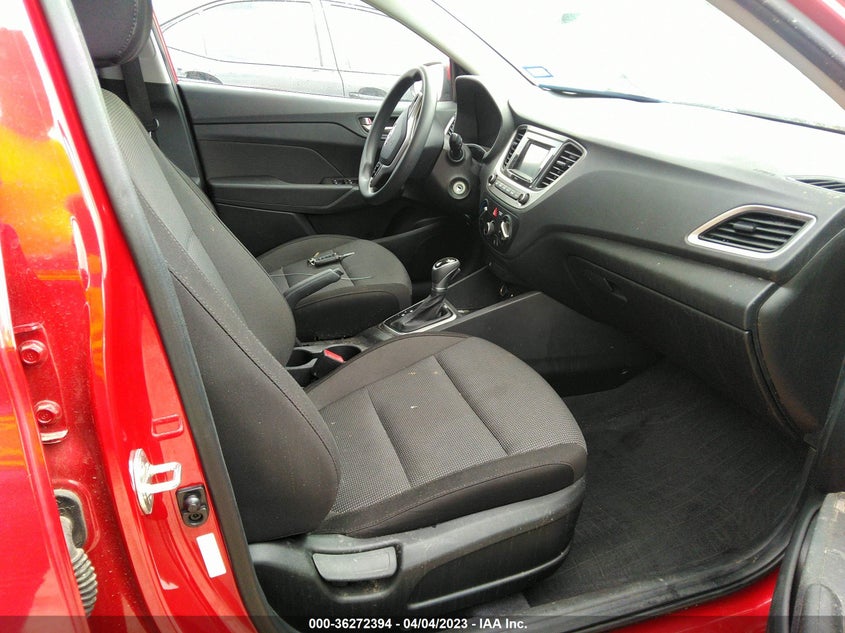 VIN 3KPC24A3XKE054231 2019 HYUNDAI ACCENT SE