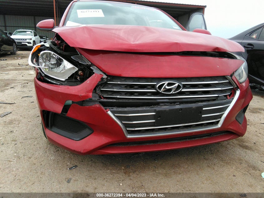 VIN 3KPC24A3XKE054231 2019 HYUNDAI ACCENT SE