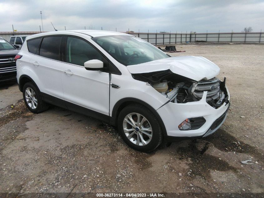 2019 FORD ESCAPE SE - 1FMCU0GD5KUA01887