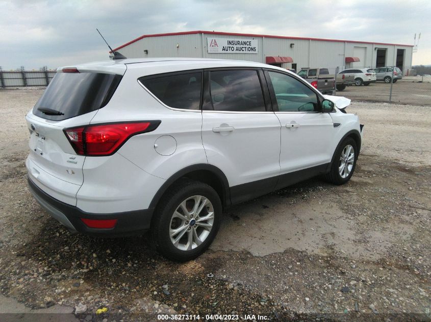 2019 FORD ESCAPE SE - 1FMCU0GD5KUA01887