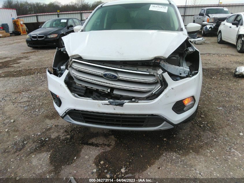 2019 FORD ESCAPE SE - 1FMCU0GD5KUA01887