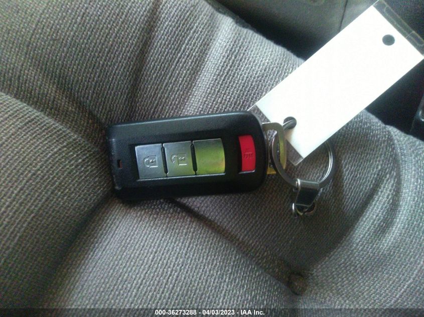 2015 MITSUBISHI OUTLANDER SE - JA4AZ3A32FZ010709