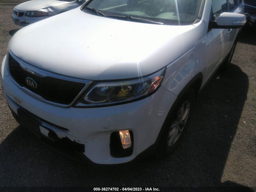 2015 KIA SORENTO LX - 5XYKT4A61FG653854