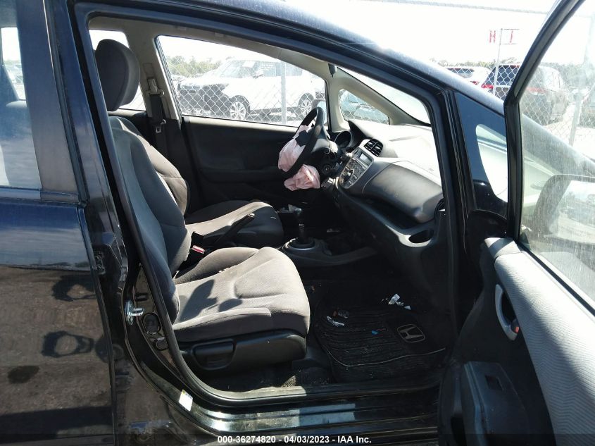 2013 HONDA FIT - JHMGE8G39DC050090