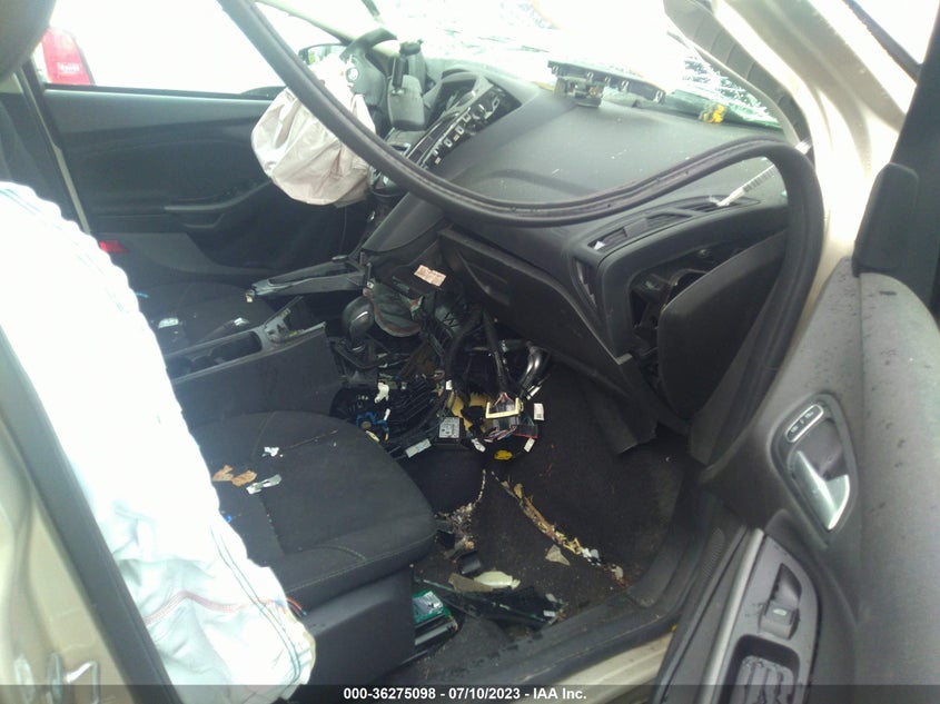 VIN 1FADP3H20HL289448 2017 FORD FOCUS SEL