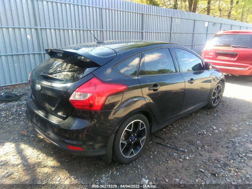 2014 FORD FOCUS SE - 1FADP3K24EL171696