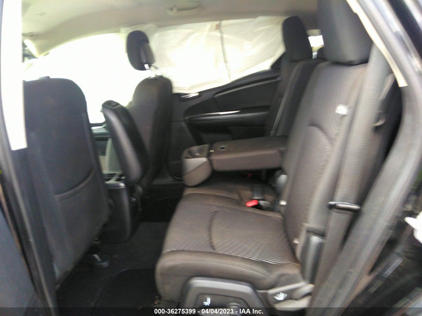 VIN 3C4PDCAB6JT302157 2018 DODGE JOURNEY SE