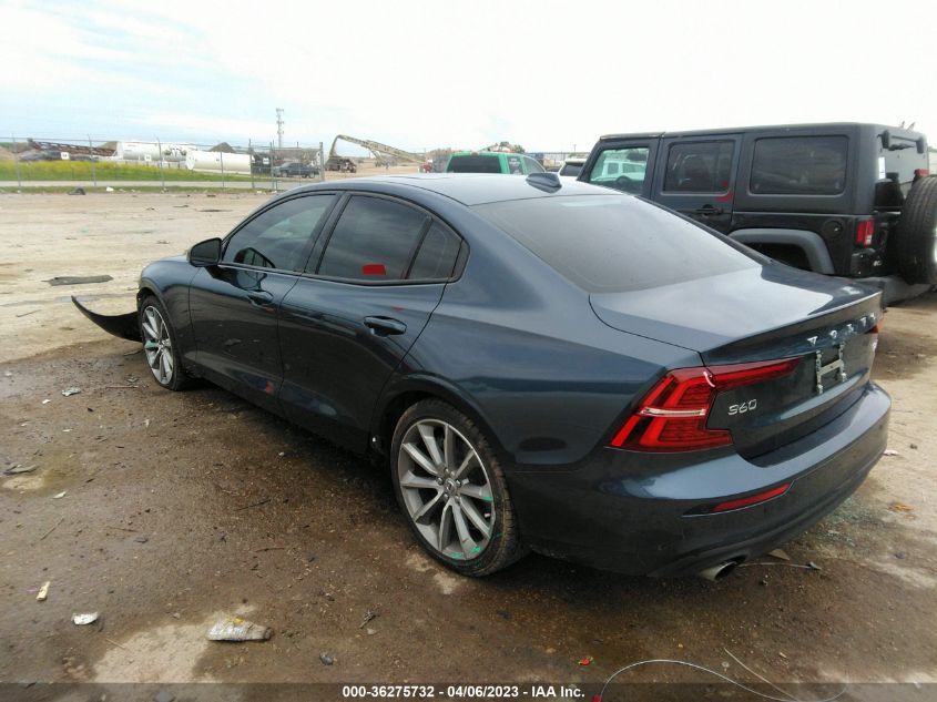 2020 VOLVO S60 MOMENTUM - 7JRA22TK3LG038892