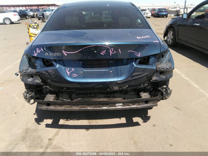 2022 MERCEDES-BENZ A-CLASS A 220 - W1K3G4EB2NJ376278