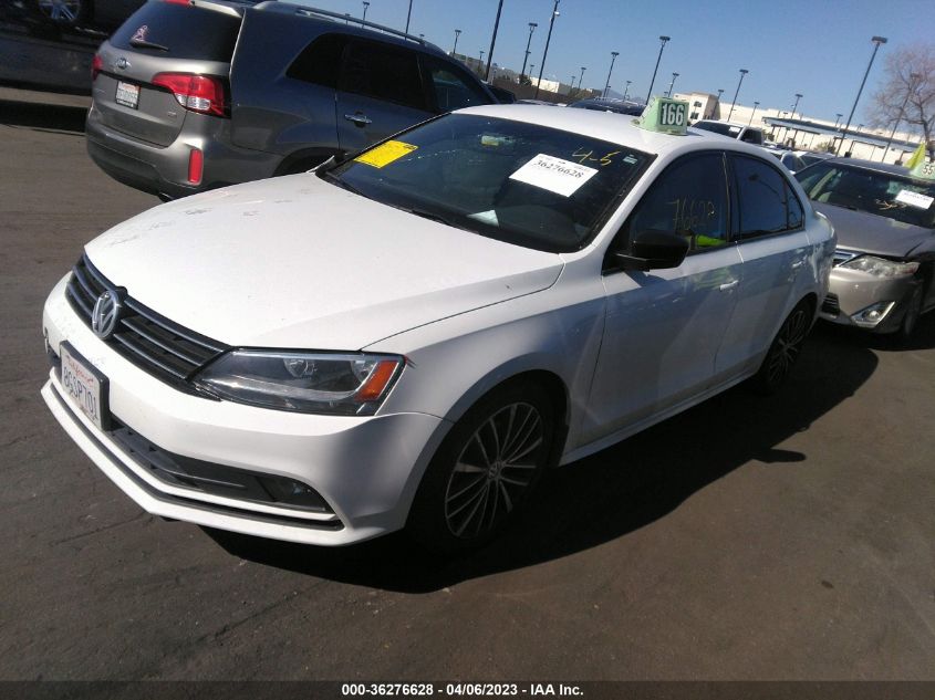 2016 VOLKSWAGEN JETTA SEDAN 1.8T SPORT - 3VWD17AJ6GM216163