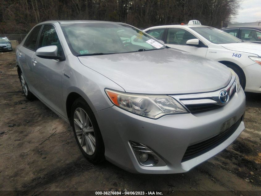 2013 TOYOTA CAMRY HYBRID LE/XLE - 4T1BD1FK3DU067293