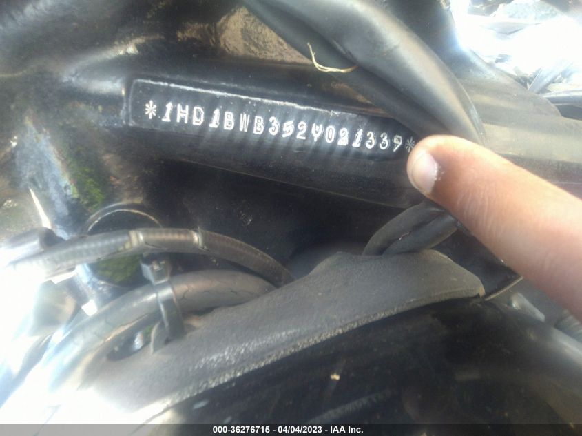 2002 HARLEY-DAVIDSON FLSTCI 1HD1BWB352Y021339