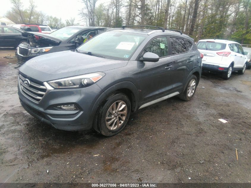 2017 HYUNDAI TUCSON SE - KM8J33A41HU463120