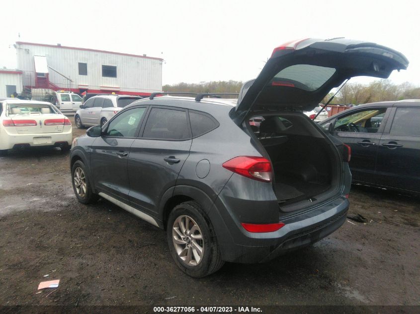 2017 HYUNDAI TUCSON SE - KM8J33A41HU463120