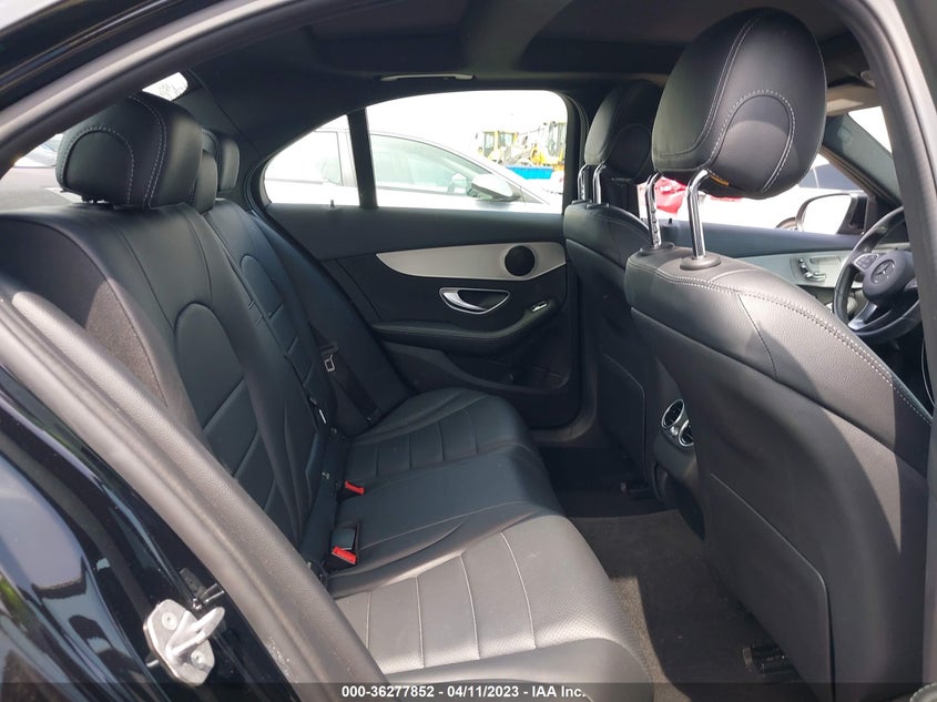 VIN 55SWF4JB8JU242195 2018 MERCEDES-BENZ C-CLASS C 300